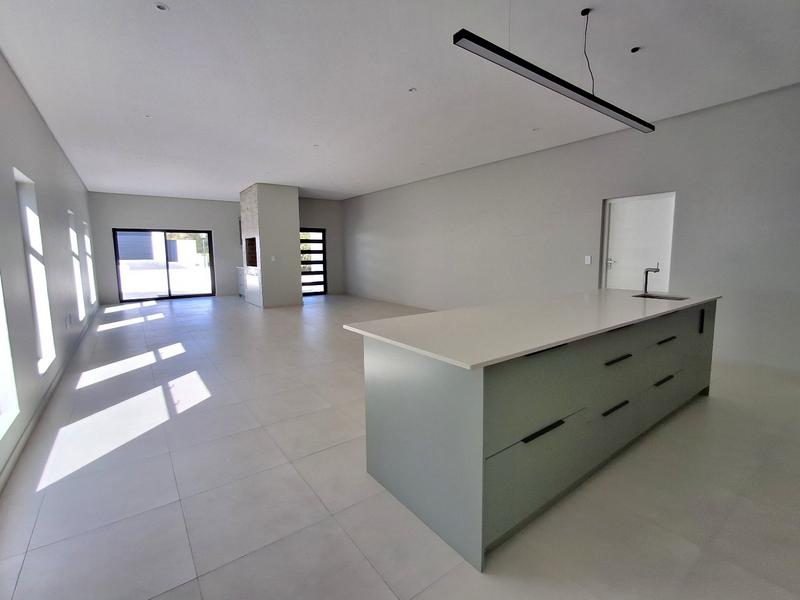 3 Bedroom Property for Sale in Shelley Point Western Cape